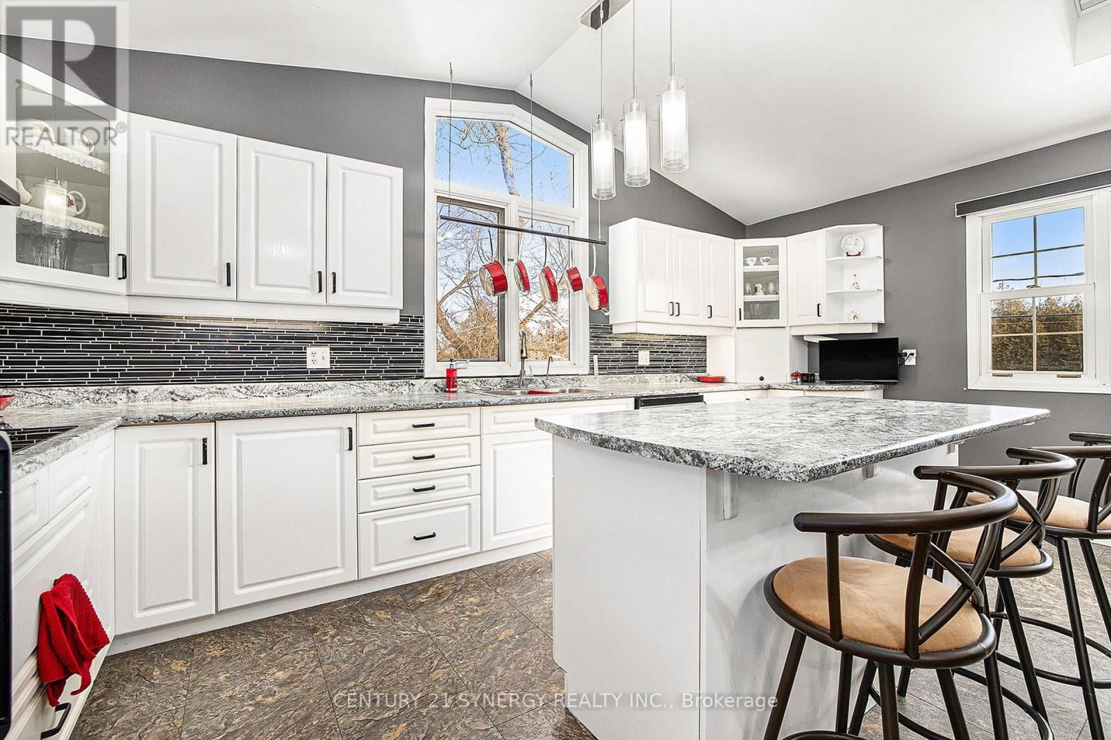 352 HIGHWAY 15, SMITHS FALLS HIGHWAY Image 6