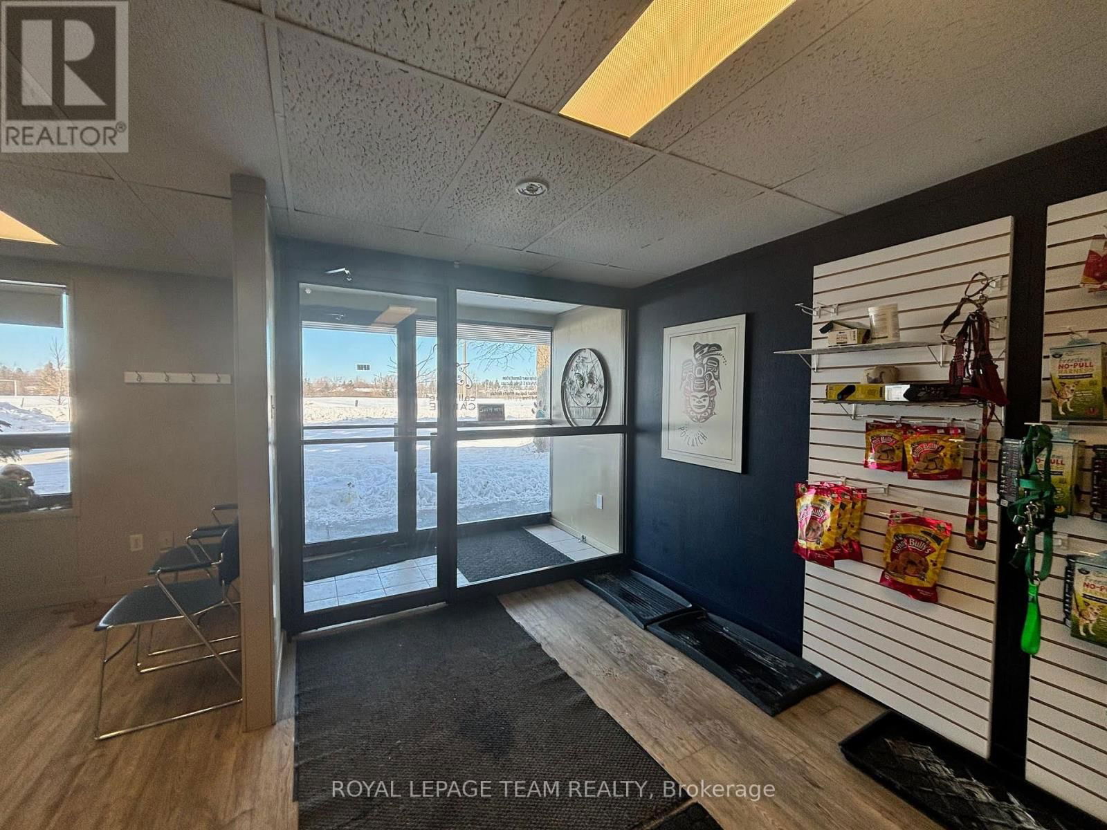 Suite A250 - 48 COLONNADE ROAD Image 4