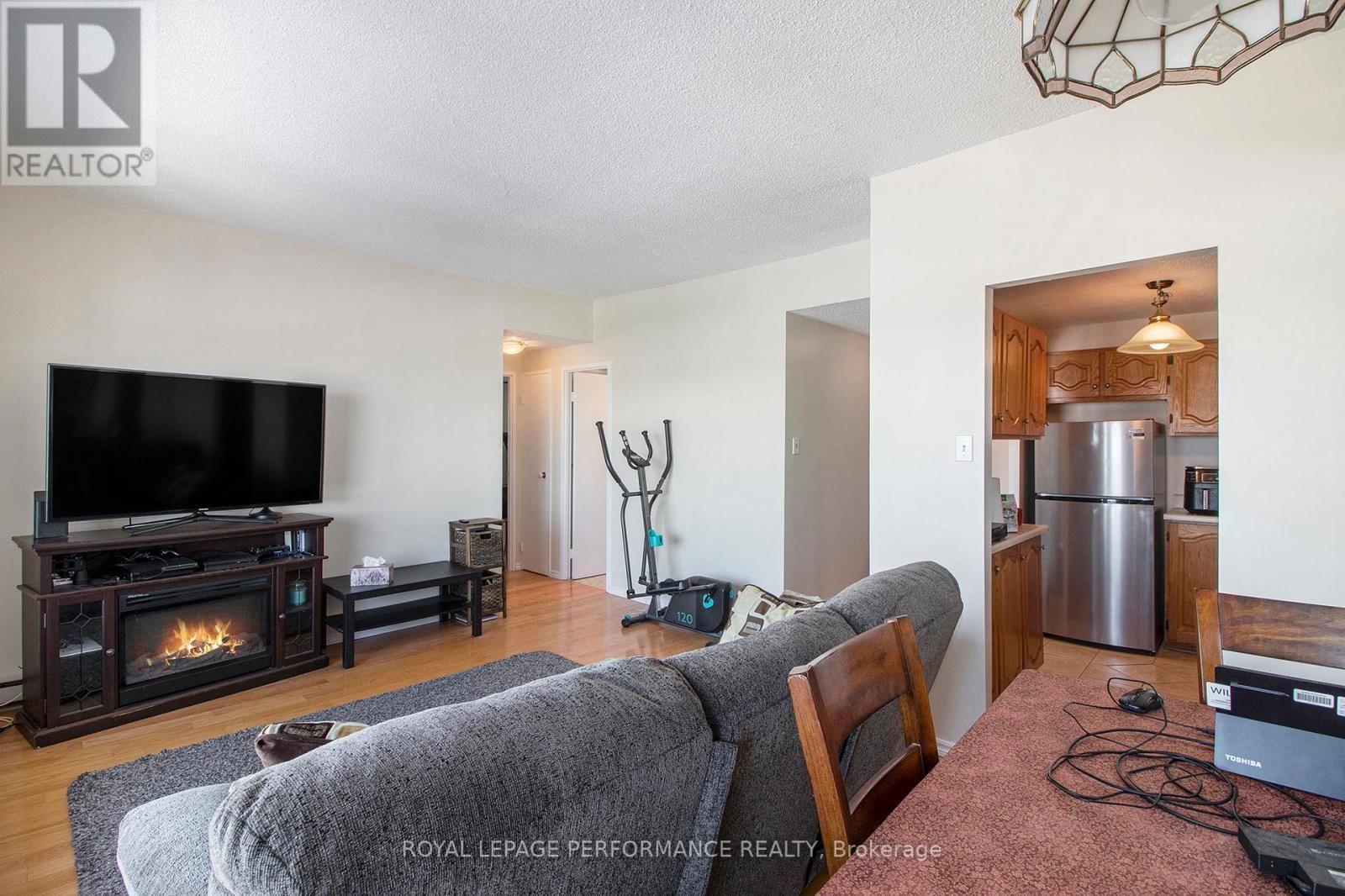 1802 - 158A MCARTHUR AVENUE Image 11