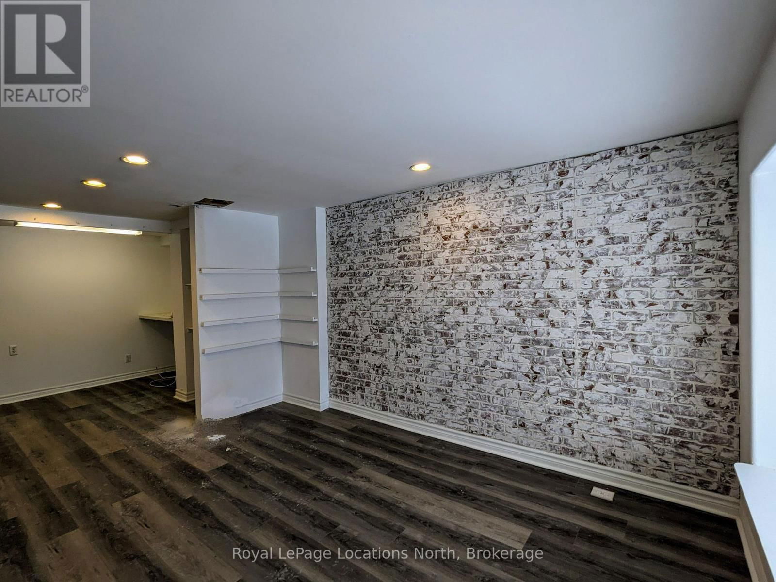 1 - 164 CLARK STREET Image 4