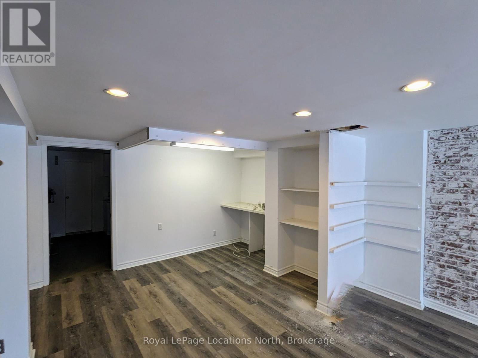 1 - 164 CLARK STREET Image 5