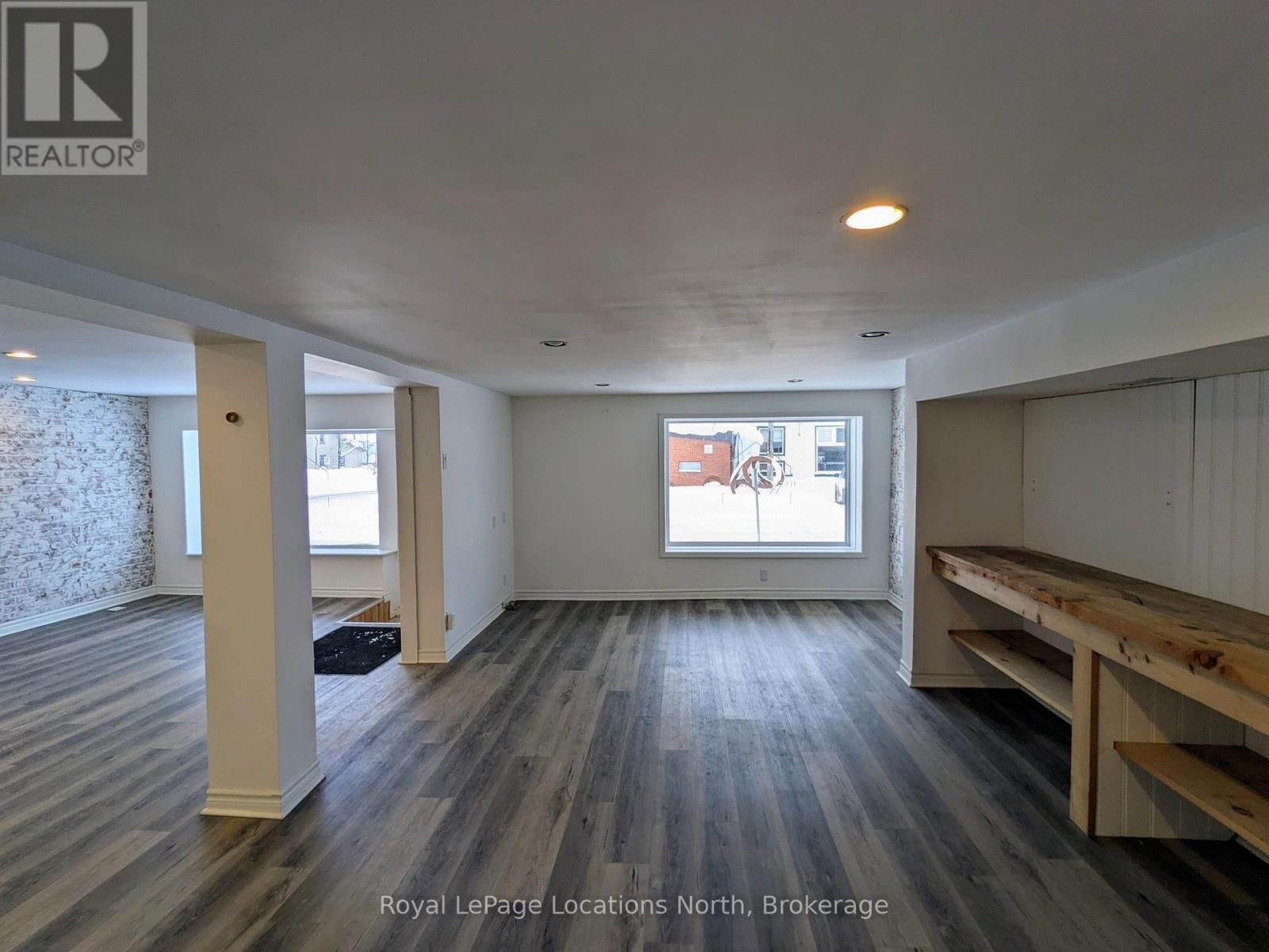 1 - 164 CLARK STREET Image 9