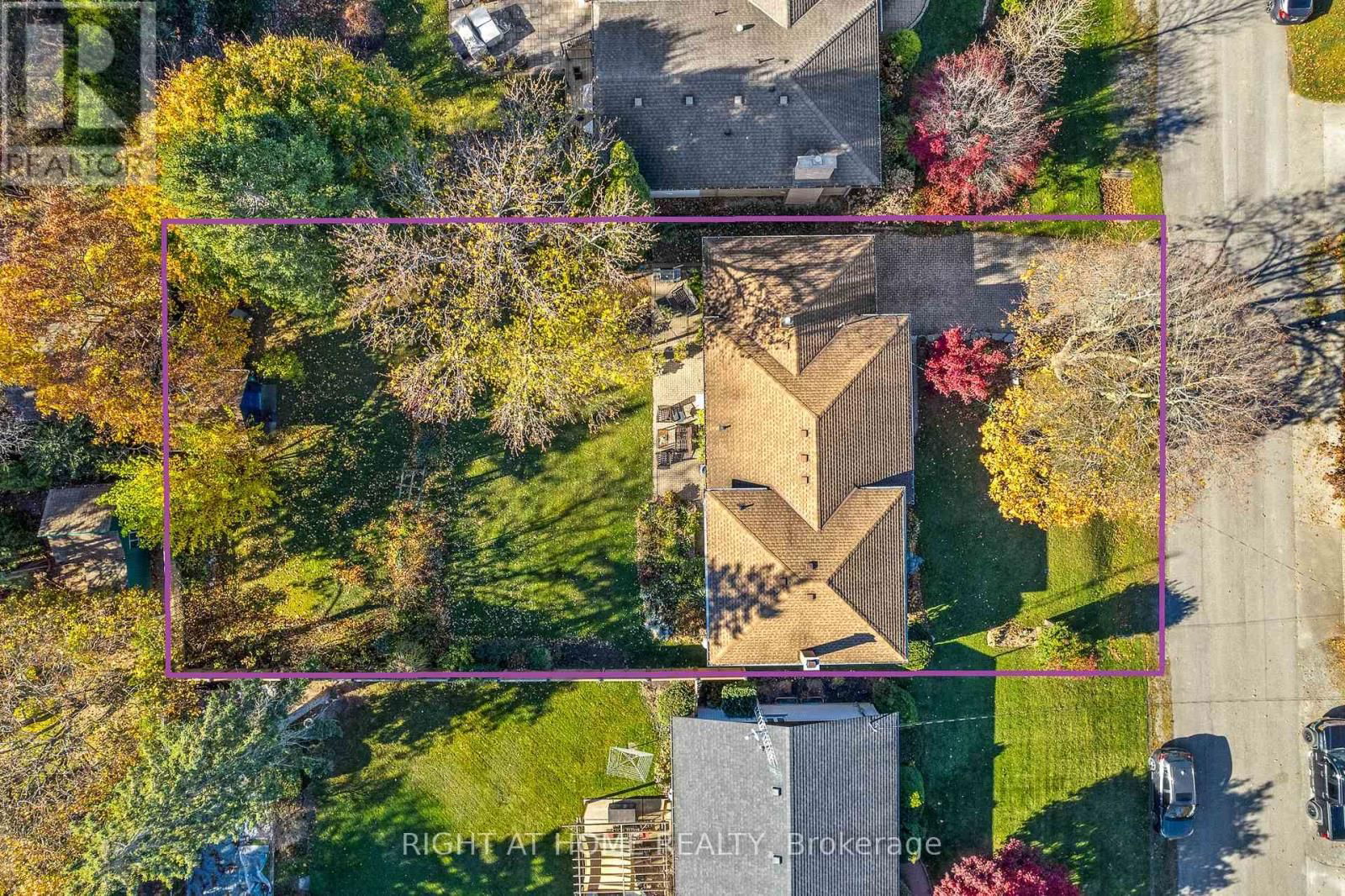306 CENTRE STREET Image 45