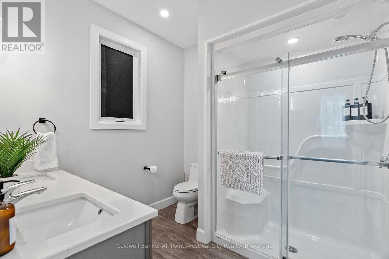 451 WOODRIDGE DRIVE Image 22