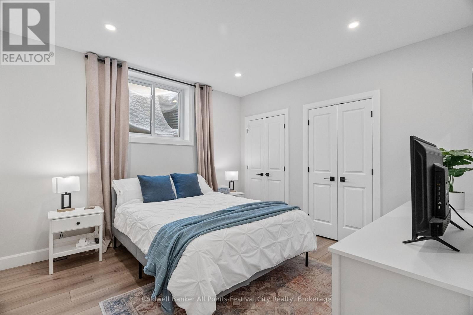 451 WOODRIDGE DRIVE Image 34