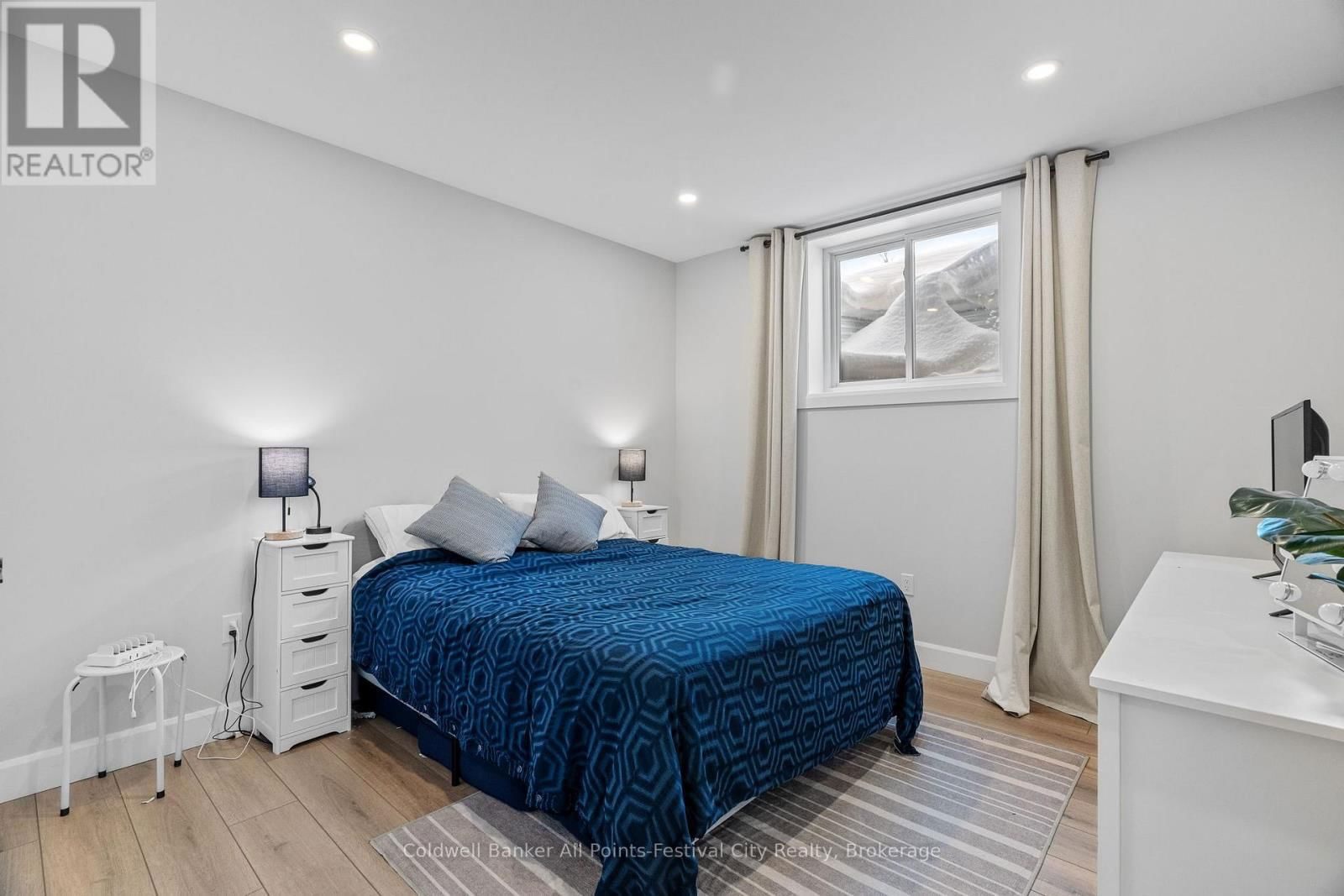 451 WOODRIDGE DRIVE Image 37