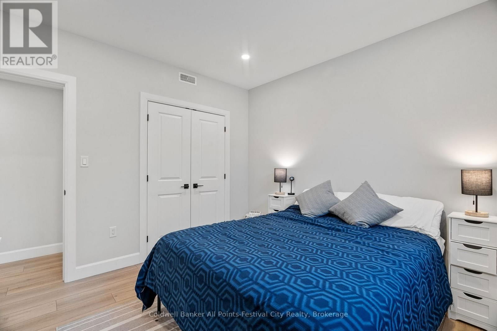 451 WOODRIDGE DRIVE Image 38