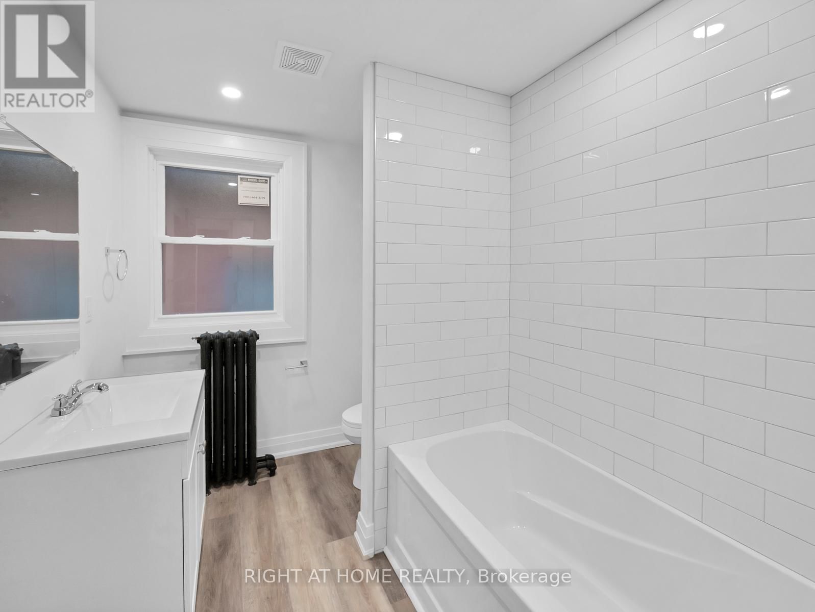 132 HOLTON AVENUE SOUTH Image 35