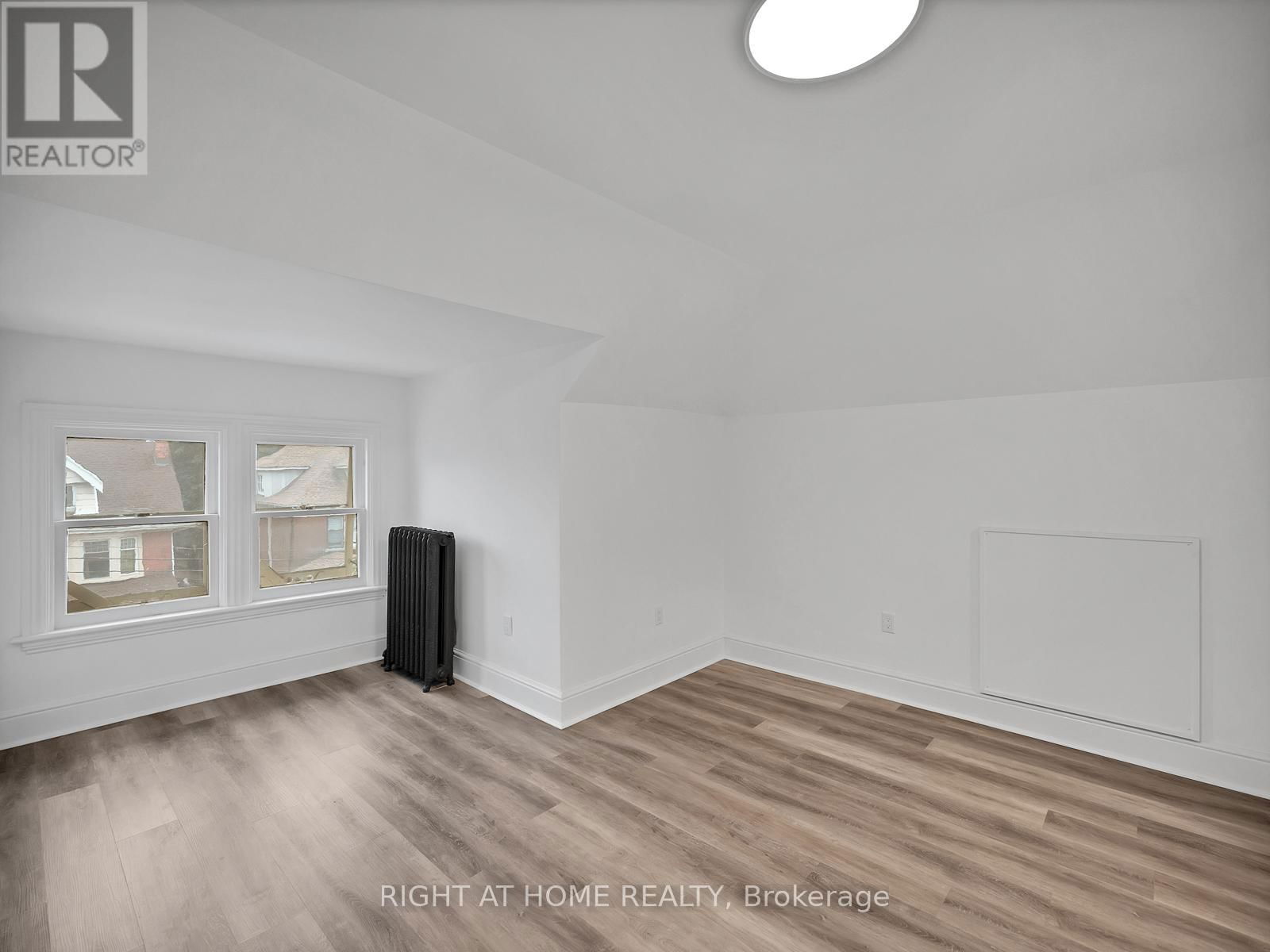 132 HOLTON AVENUE SOUTH Image 41