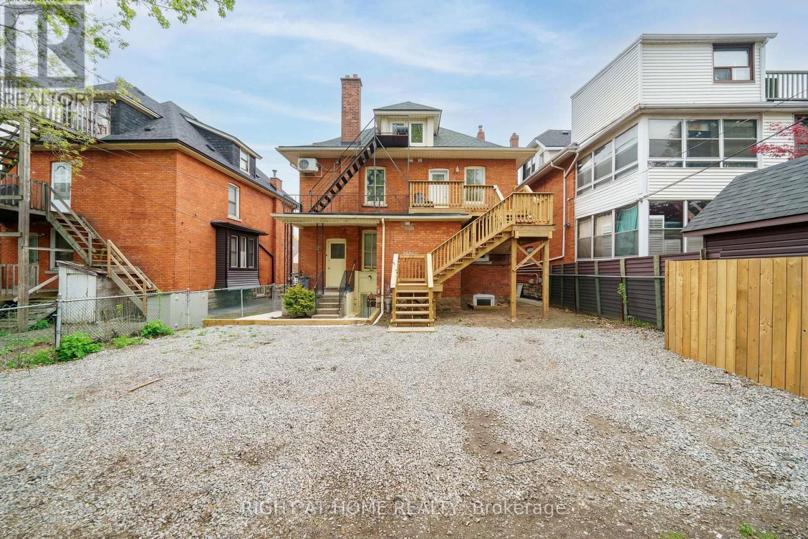 132 HOLTON AVENUE SOUTH Image 50