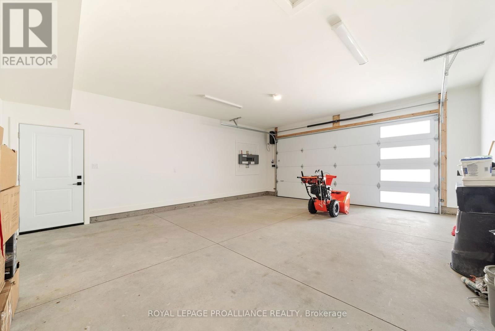 43 FRASER DRIVE Image 35