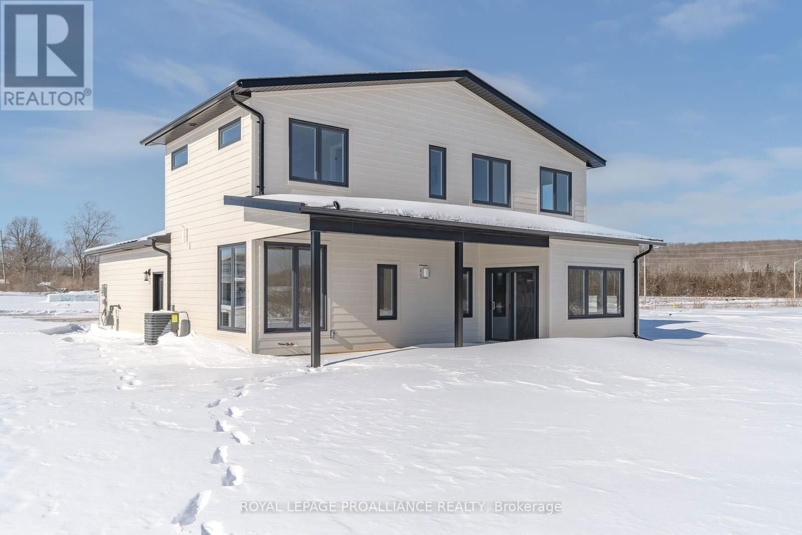 43 FRASER DRIVE Image 38