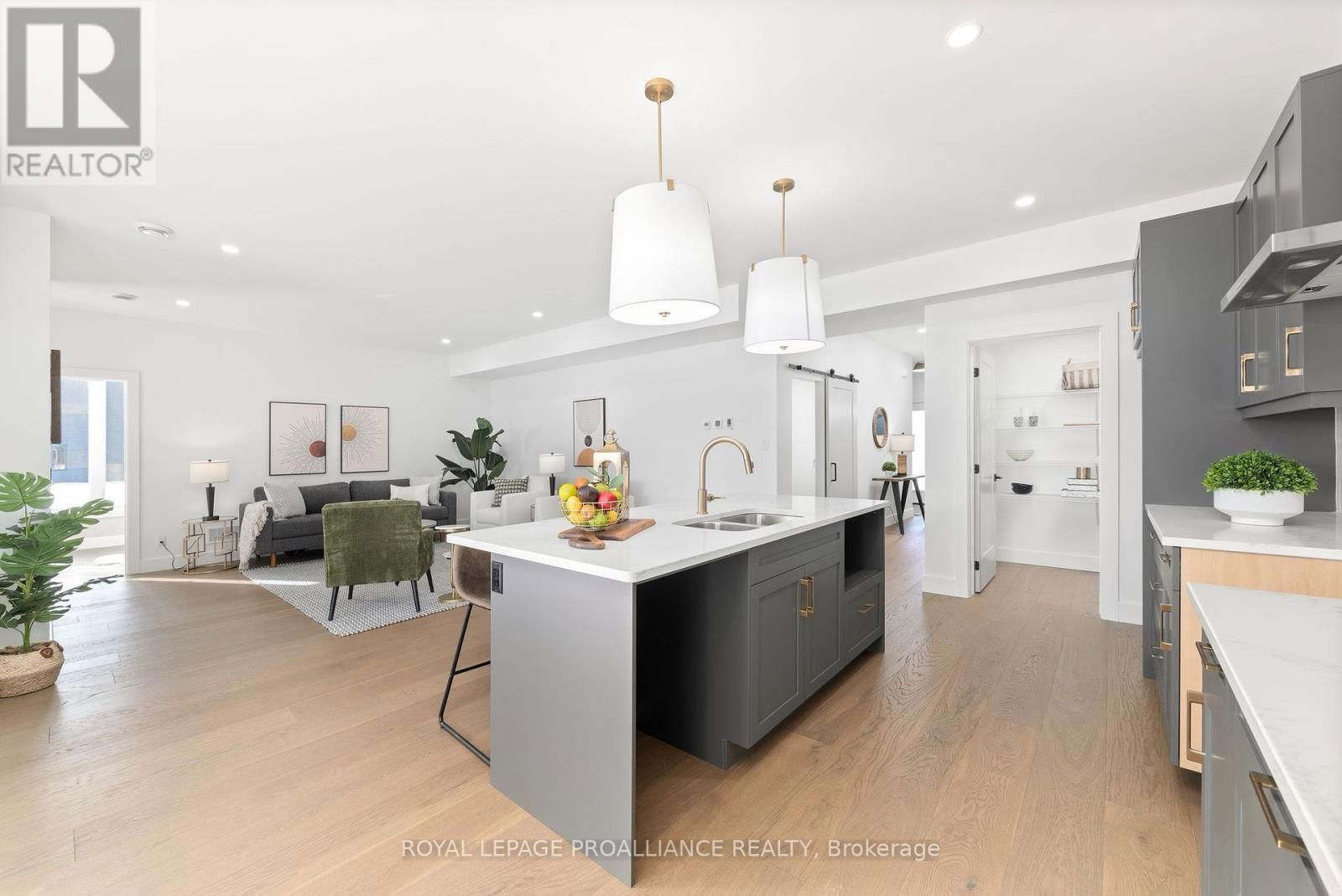 43 FRASER DRIVE Image 9