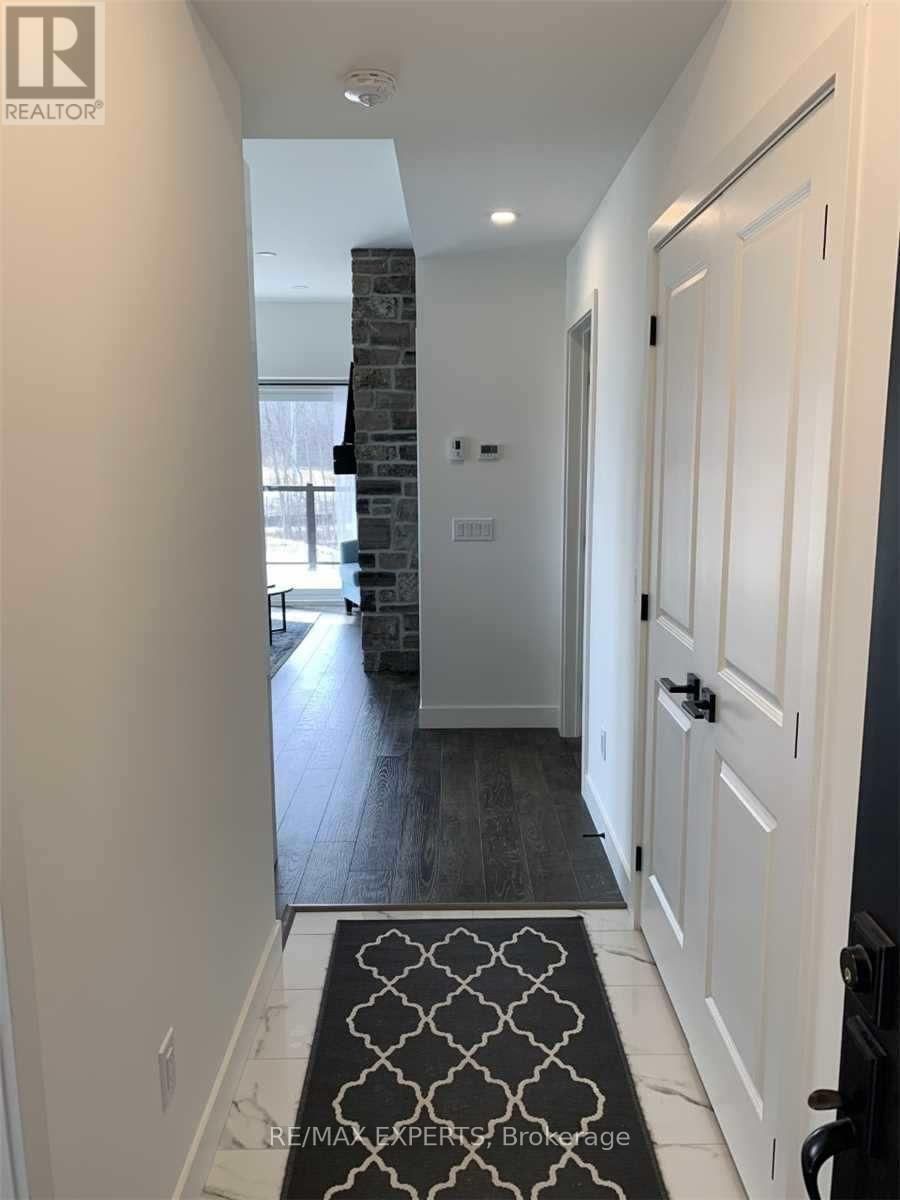 201 - 12 BEAUSOLIEL LANE Image 4