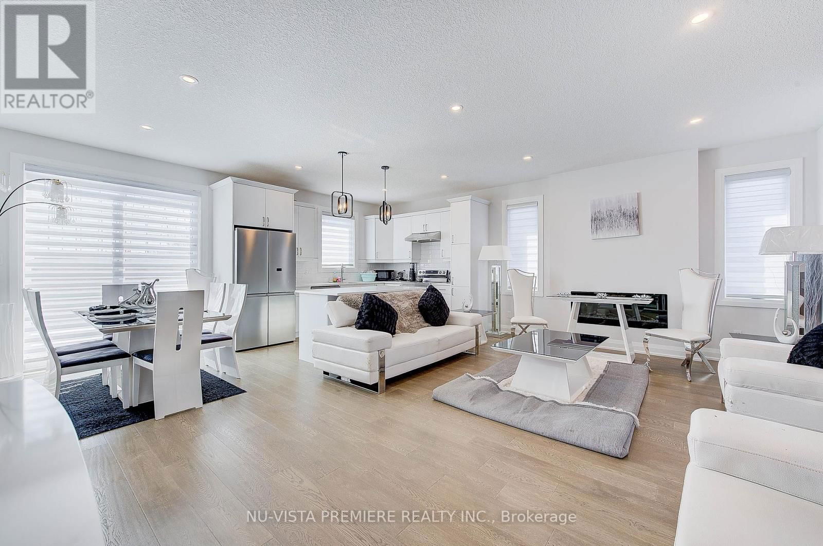 69 - 383 DAVENTRY WAY Image 16