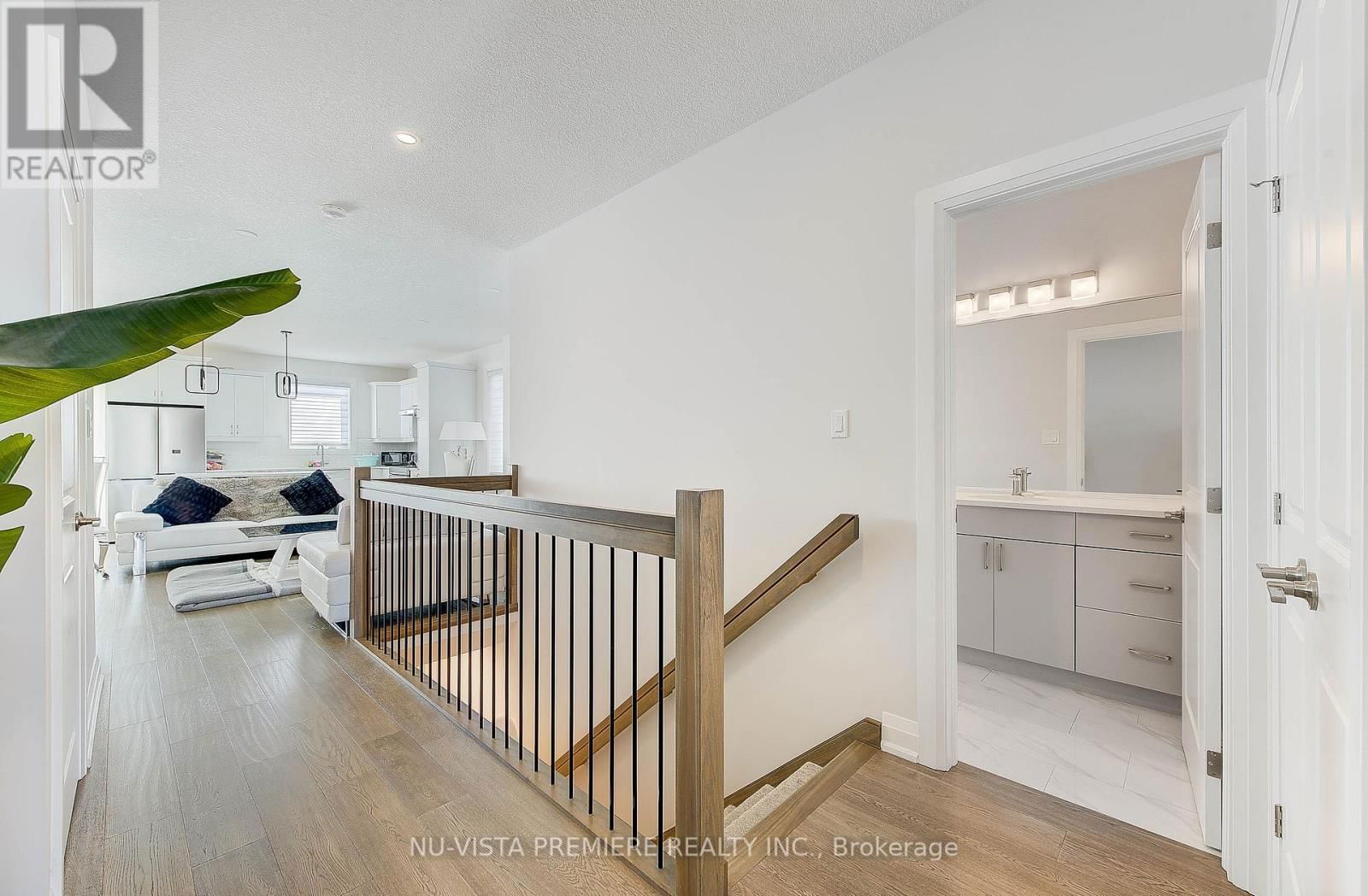 69 - 383 DAVENTRY WAY Image 8