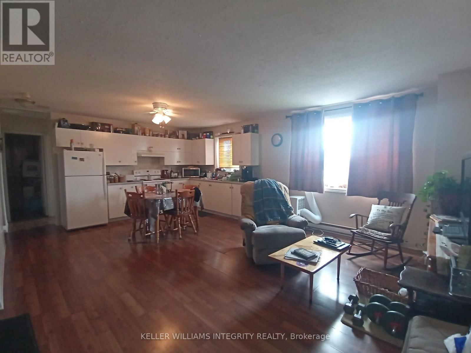 671 NOTRE DAME STREET Image 12