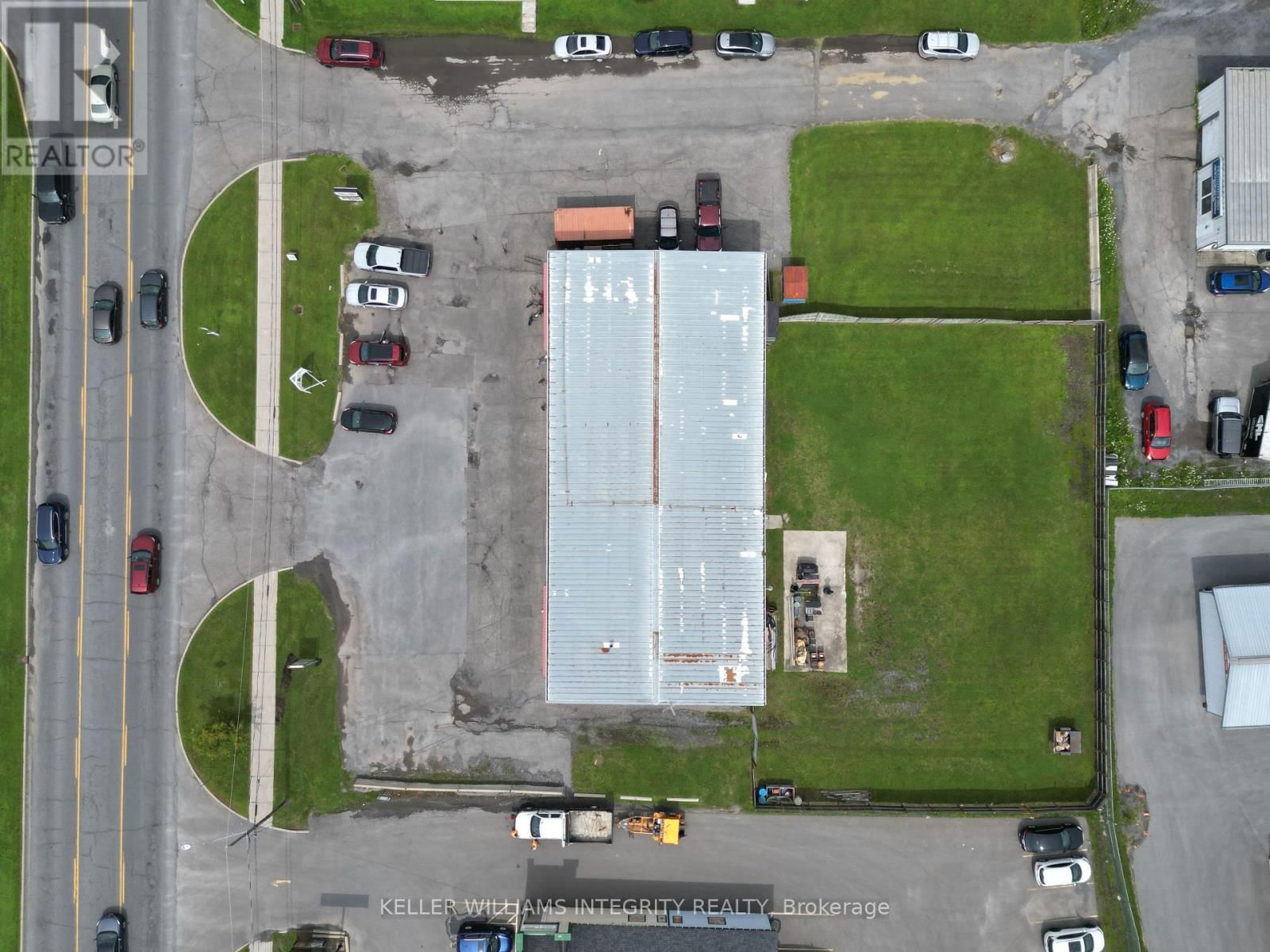 671 NOTRE DAME STREET Image 19