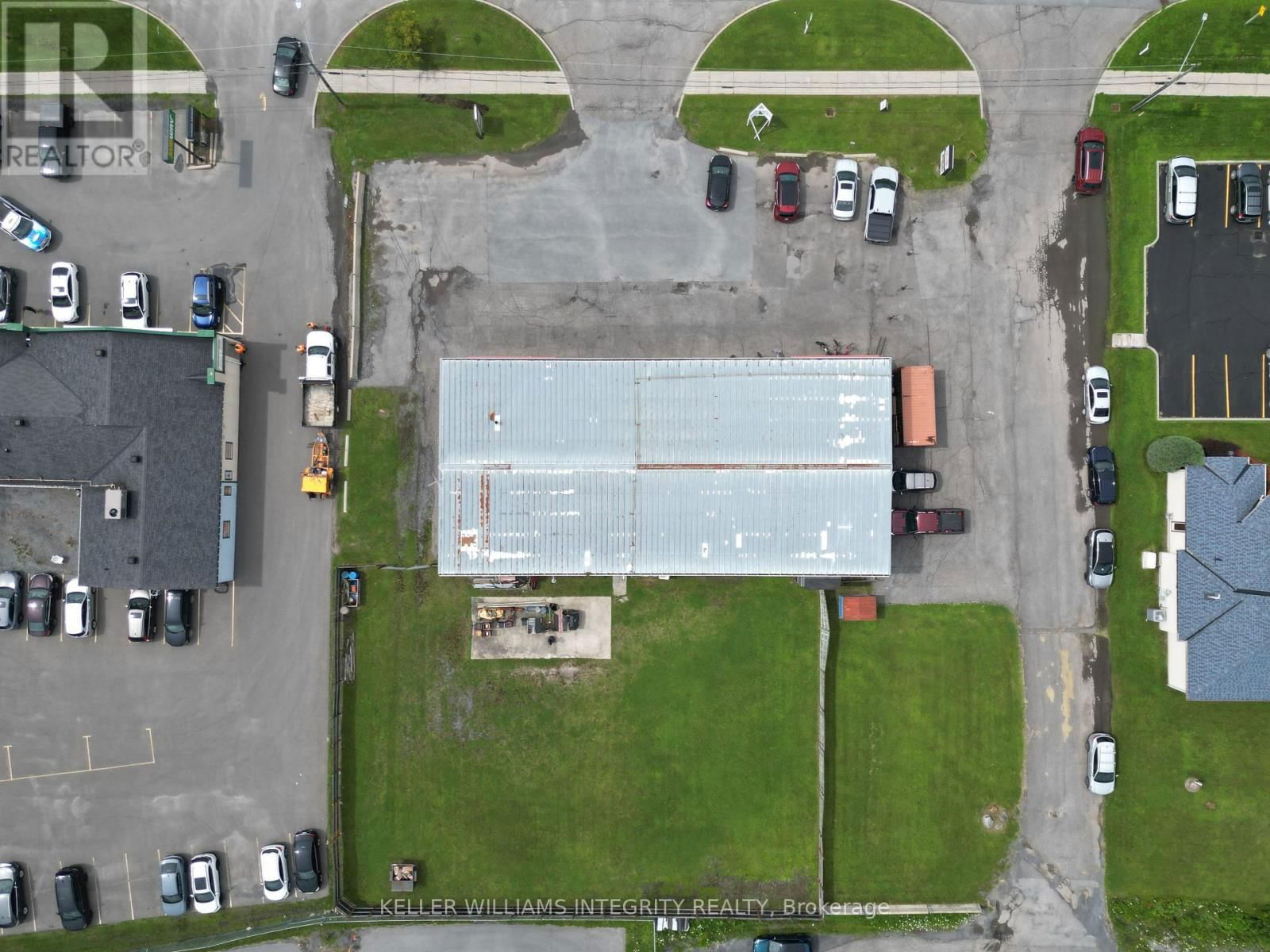 671 NOTRE DAME STREET Image 21