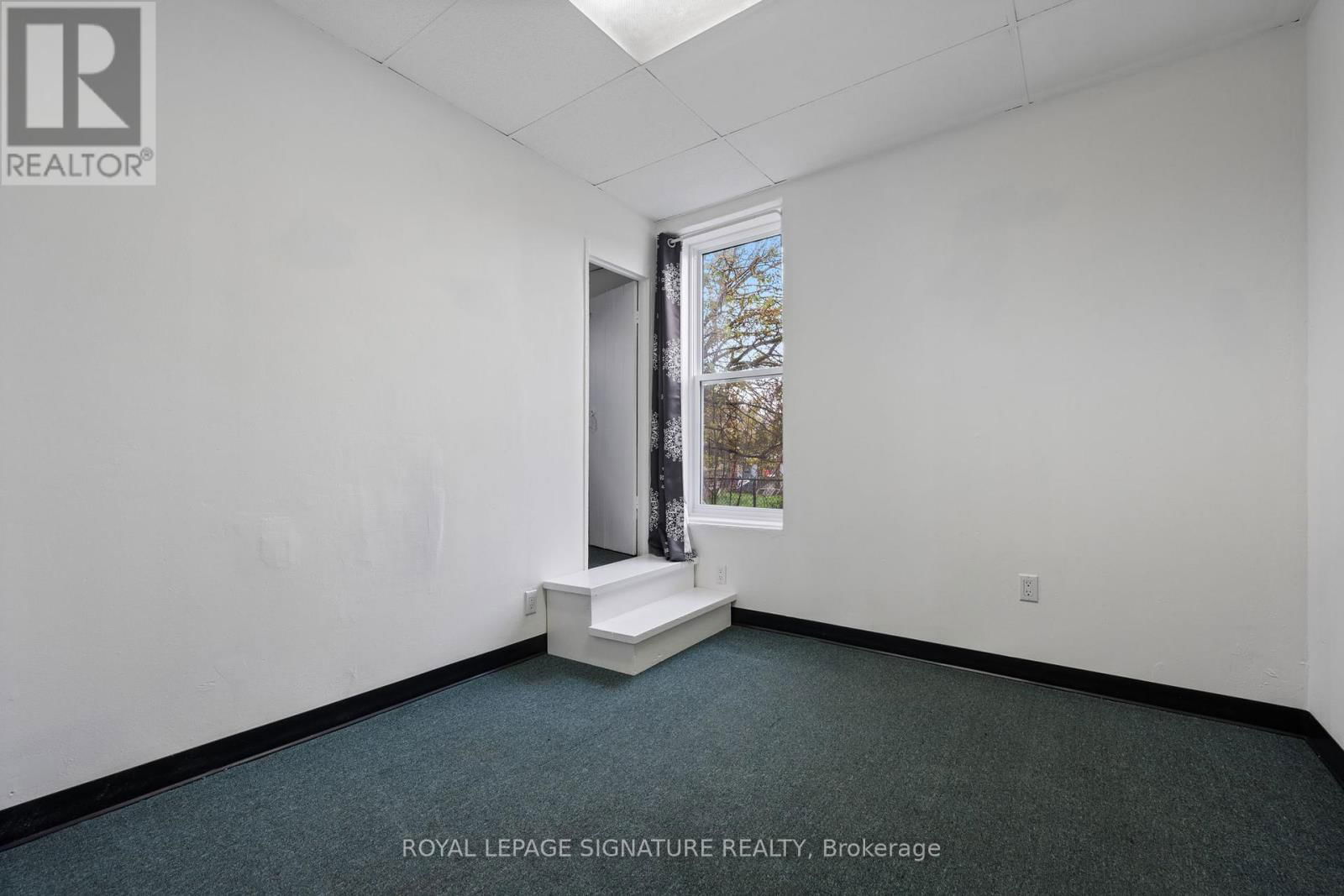311 ST. GEORGE STREET Image 14