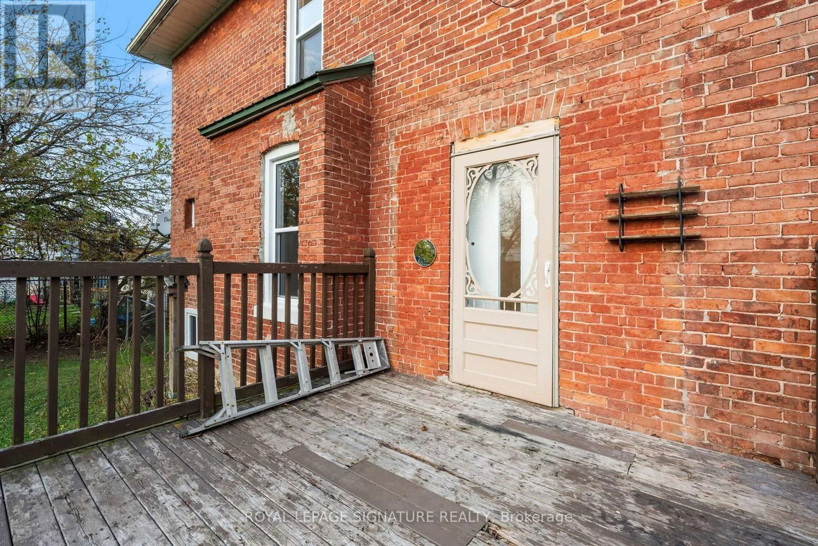 311 ST. GEORGE STREET Image 29