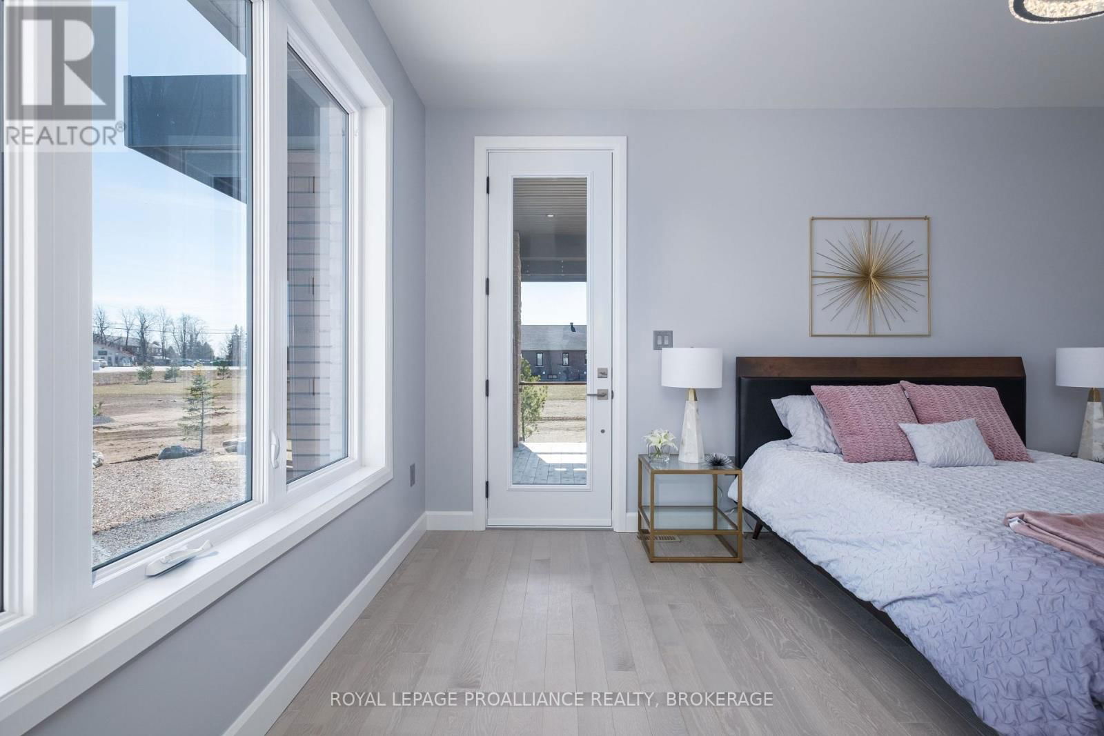 158 SUMMERSIDE DRIVE Image 30