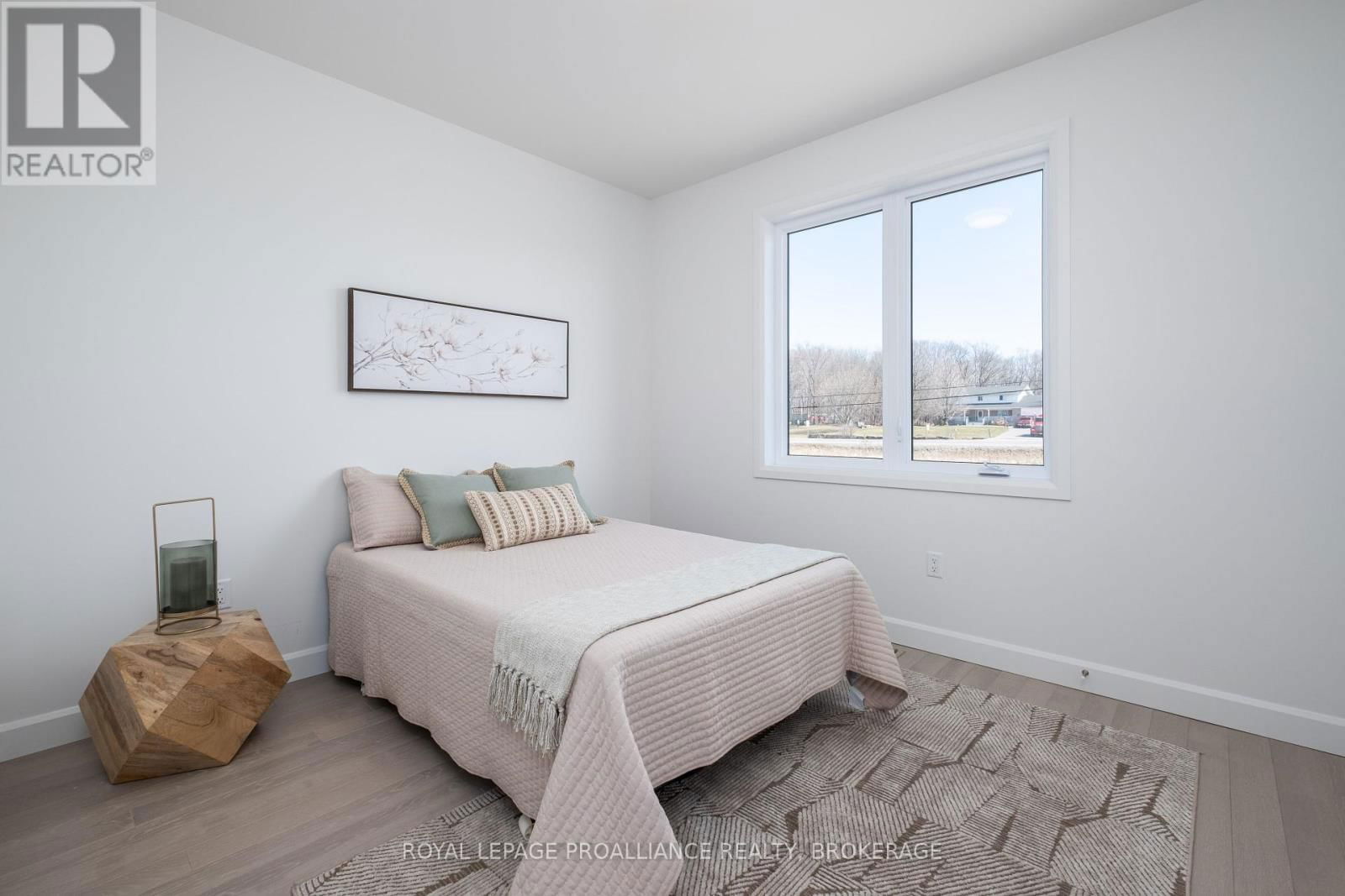 158 SUMMERSIDE DRIVE Image 38