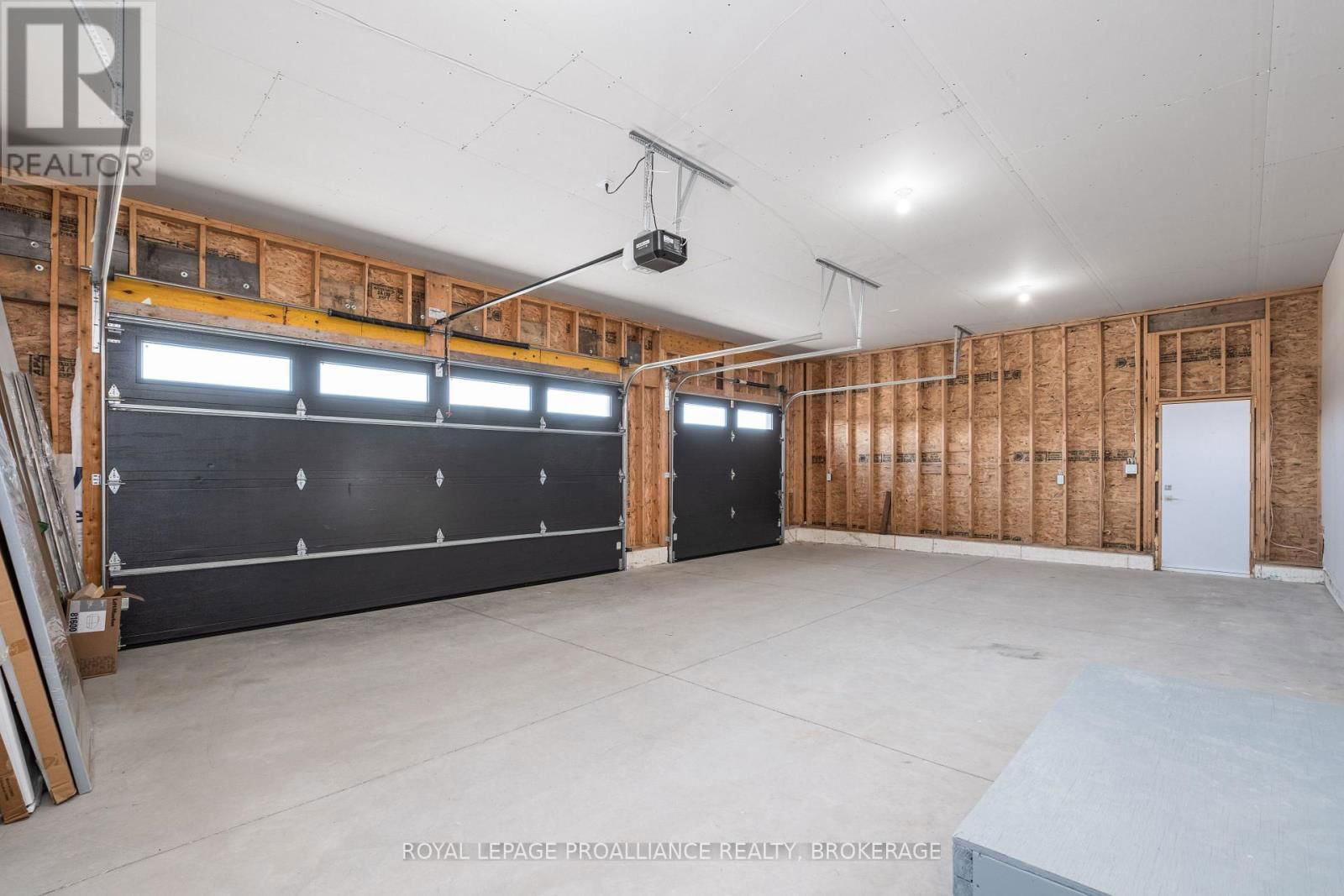 158 SUMMERSIDE DRIVE Image 46
