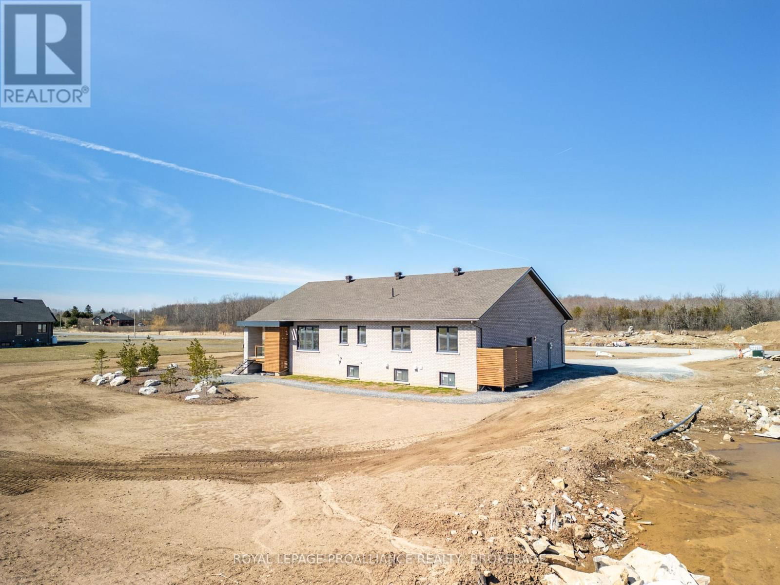 158 SUMMERSIDE DRIVE Image 6