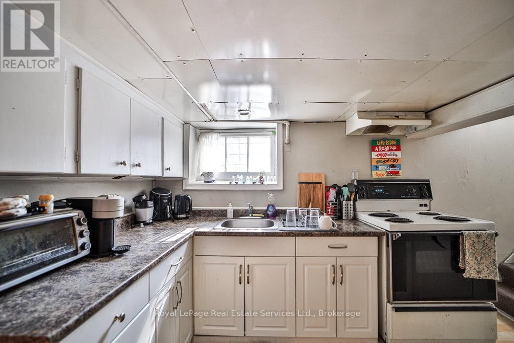 1105 KING STREET WEST Image 16