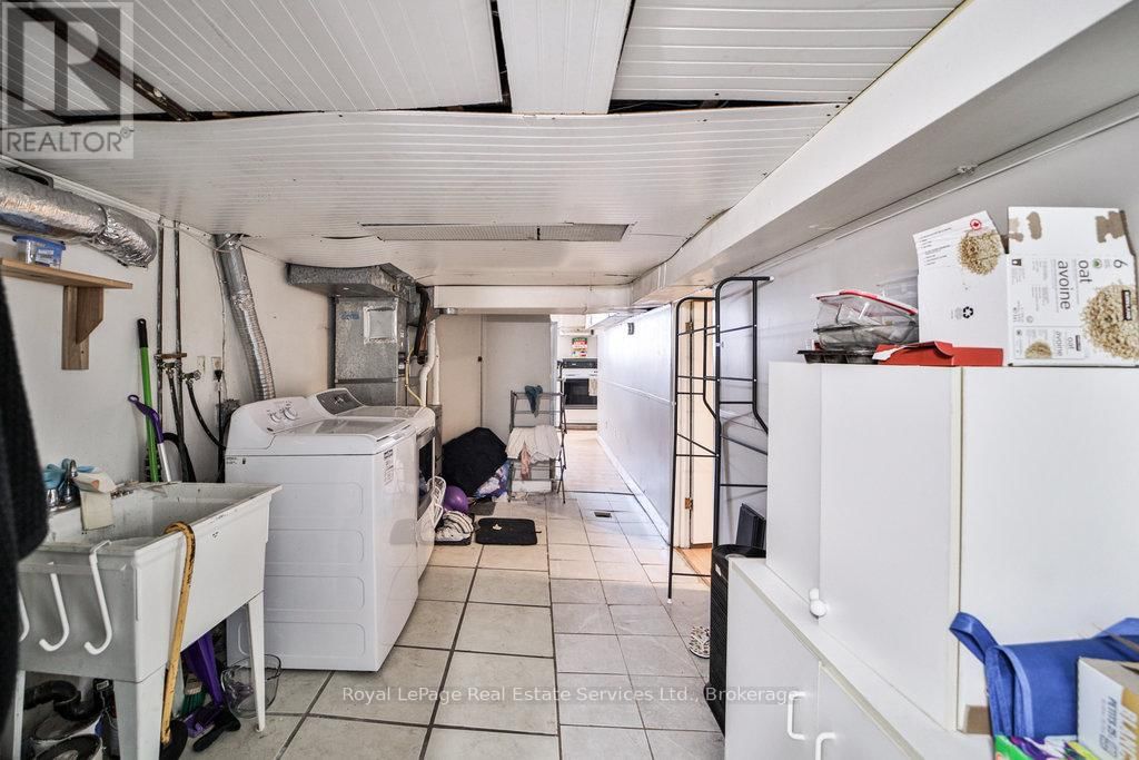 1105 KING STREET WEST Image 22