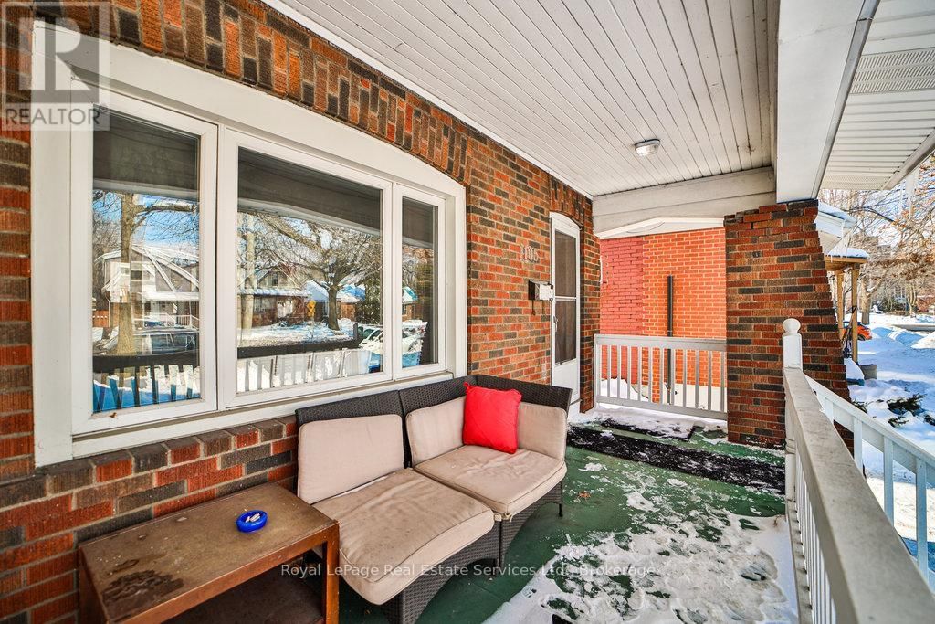 1105 KING STREET WEST Image 34