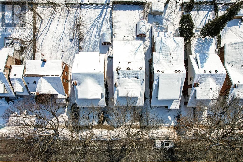 1105 KING STREET WEST Image 45