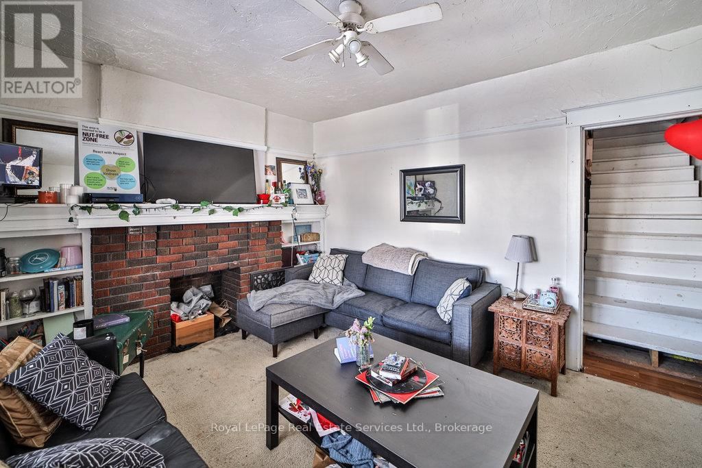 1105 KING STREET WEST Image 5