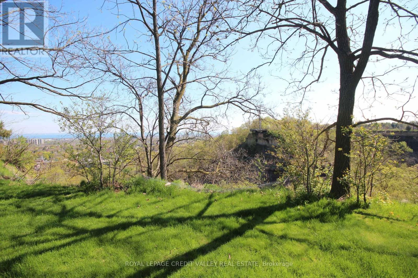 131 RIDGE ROAD Image 30