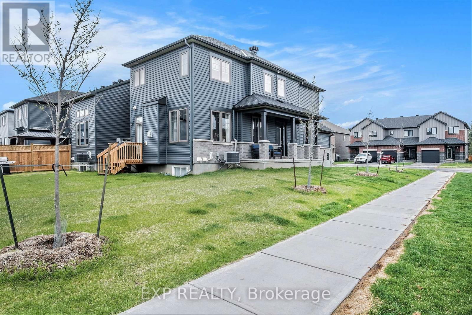 617 FISHER STREET Image 28