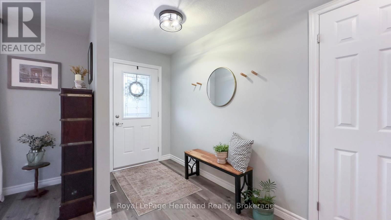 103 HURON HEIGHTS DRIVE Image 2