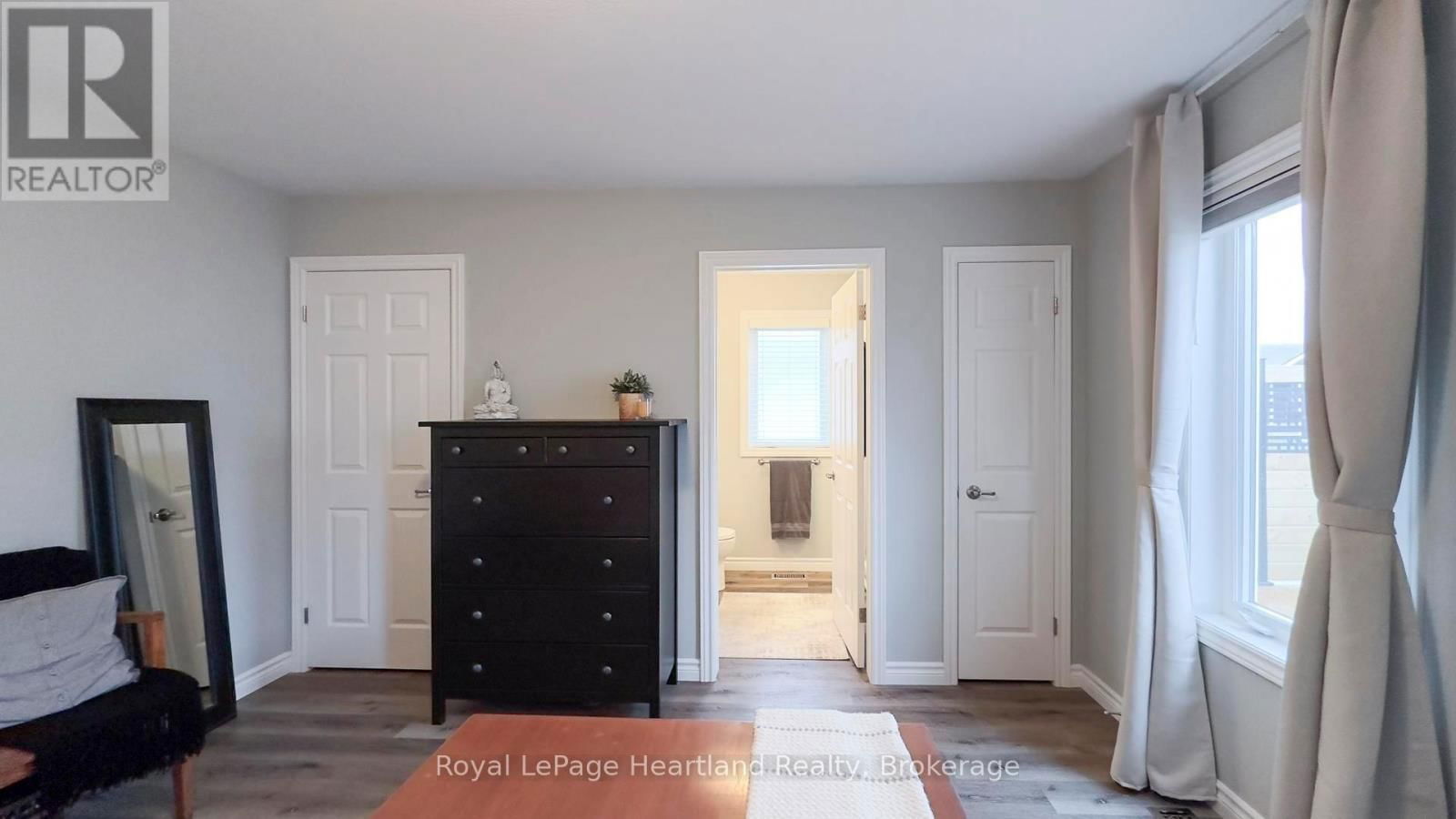 103 HURON HEIGHTS DRIVE Image 38