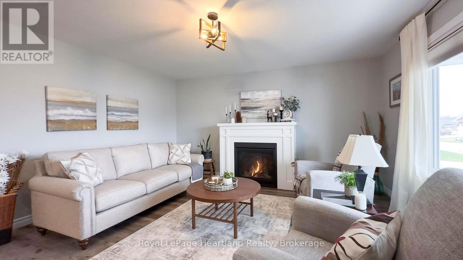 103 HURON HEIGHTS DRIVE Image 4