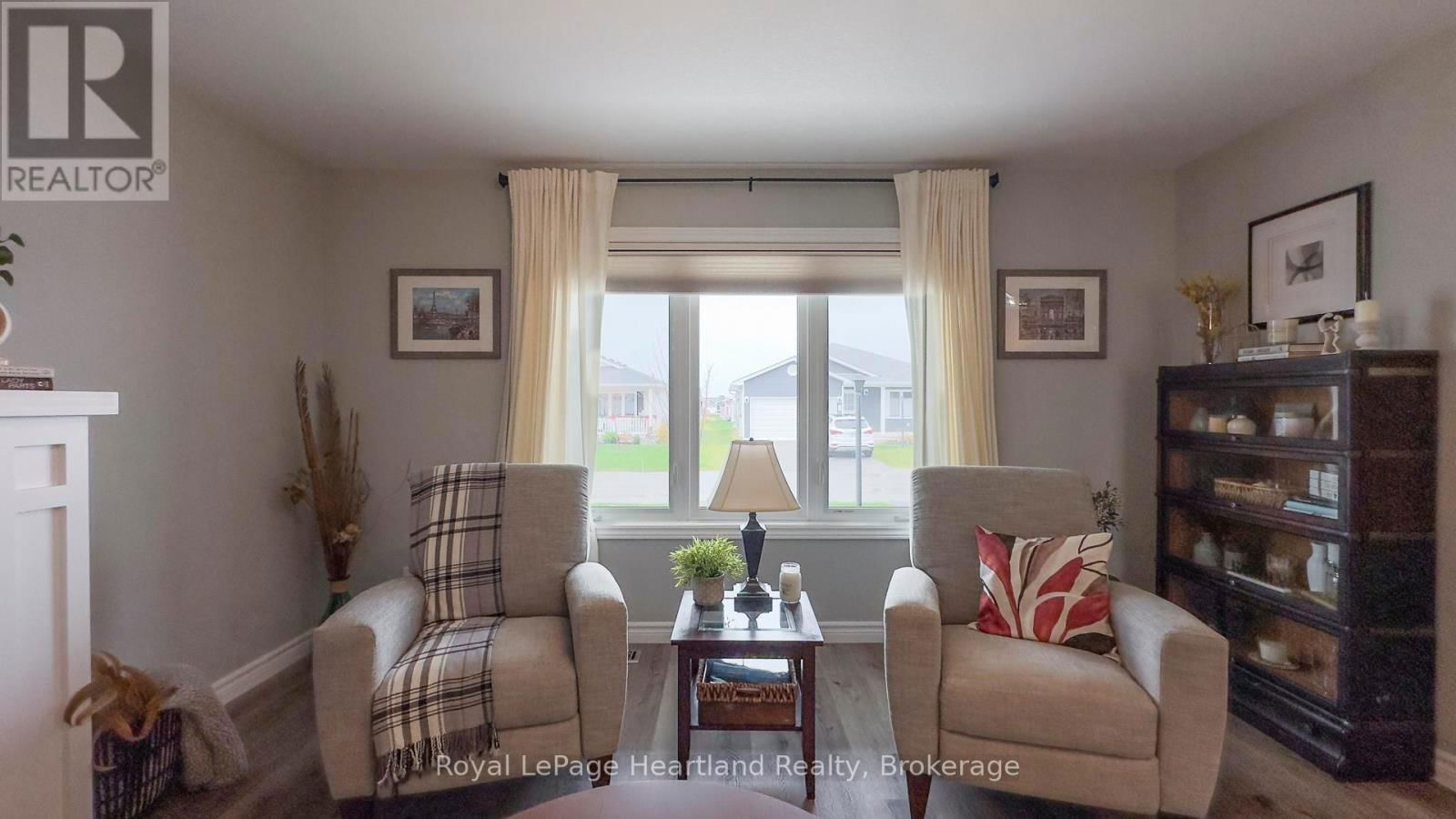 103 HURON HEIGHTS DRIVE Image 5