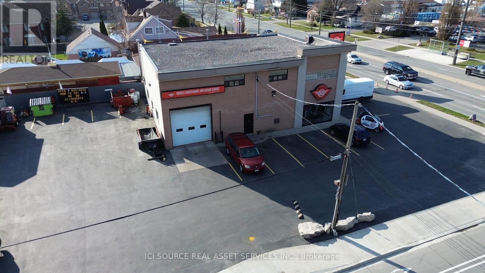 520 BARTON STREET Image 3