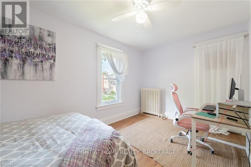 129 FOREST AVENUE Image 15
