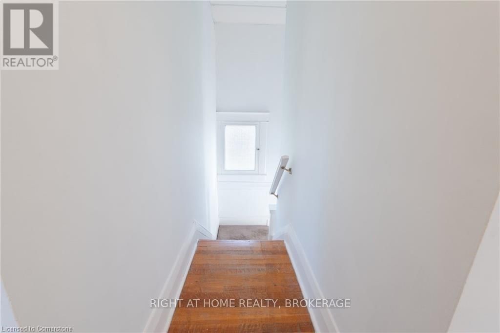 129 FOREST AVENUE Image 19