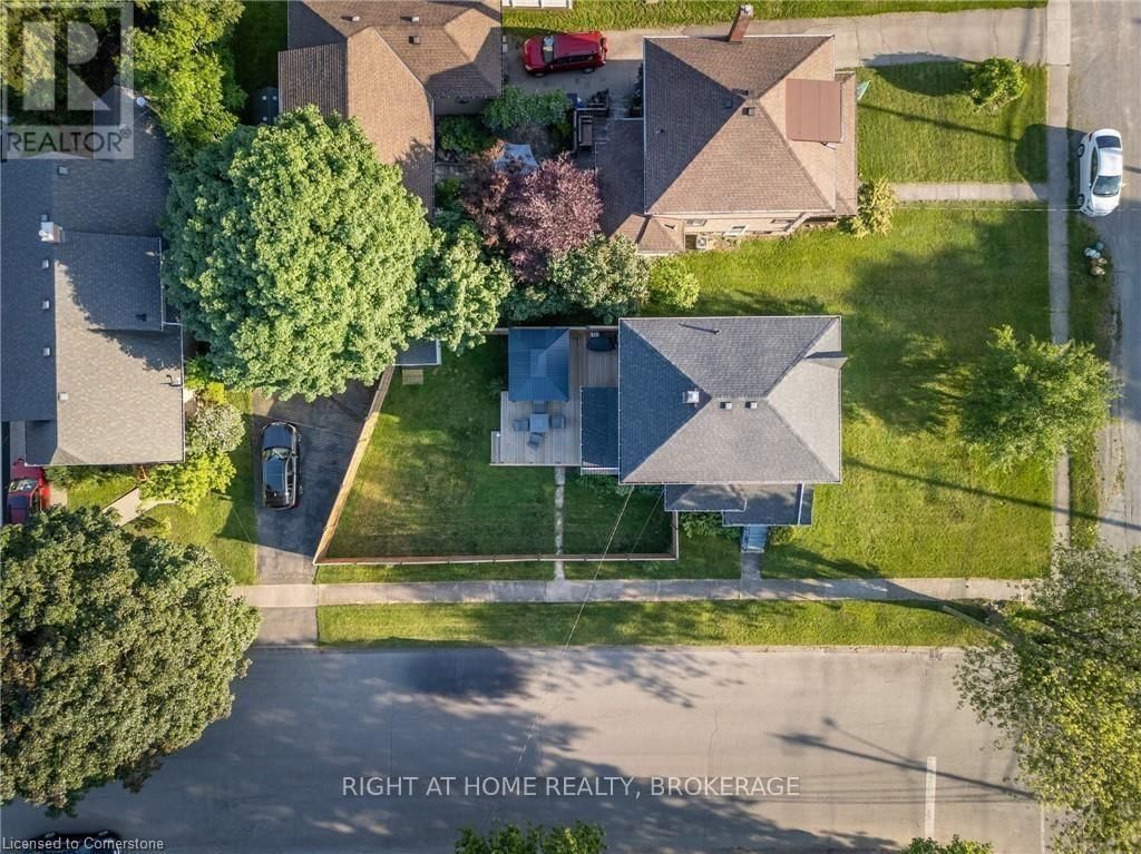 129 FOREST AVENUE Image 23
