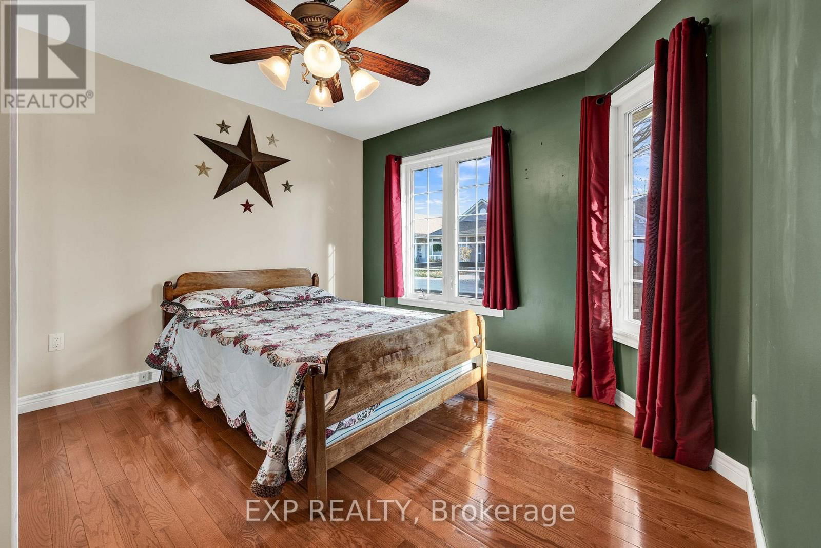 34 BALSAM TRAIL Image 3