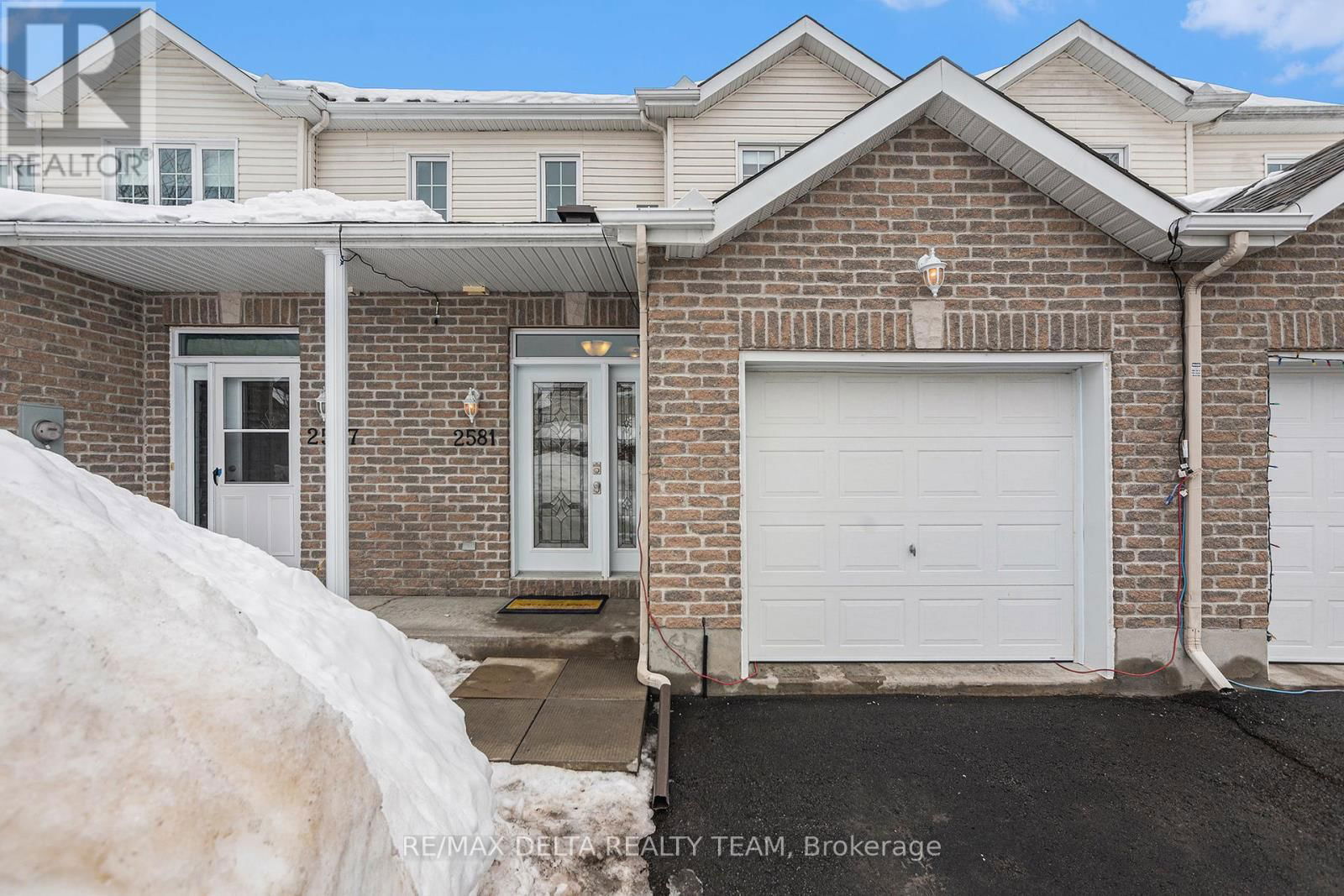 2581 RAYMOND STREET SOUTH Image 1