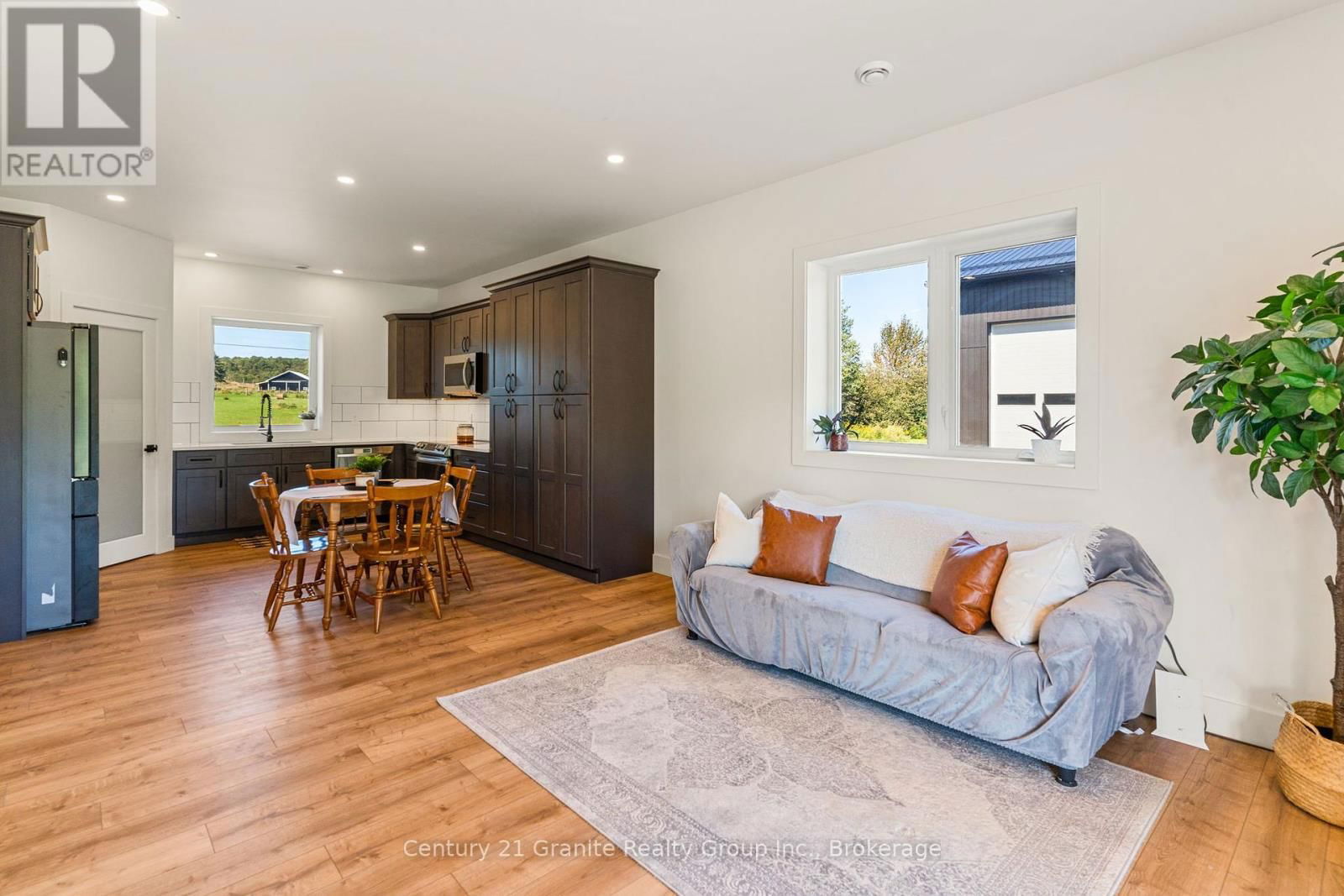 4324 DEEP BAY ROAD Image 10