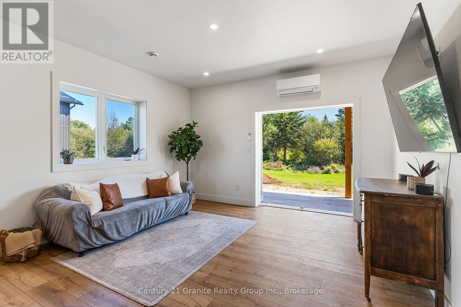 4324 DEEP BAY ROAD Image 7