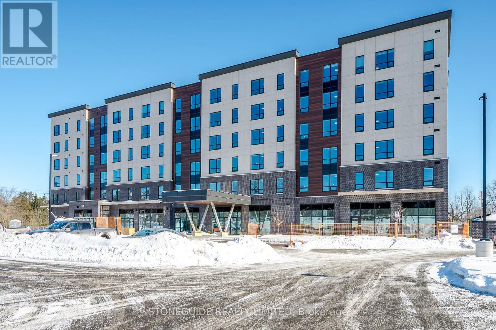 203 - 555 BONACCORD STREET Image 1