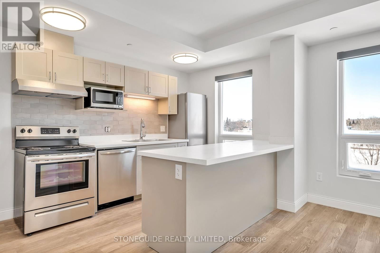 203 - 555 BONACCORD STREET Image 14